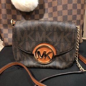 Michael Kors Crossbody Bag